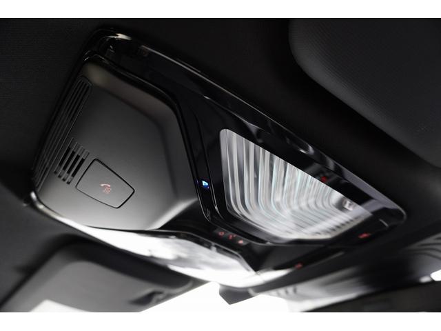 Ｘ３ ｘＤｒｉｖｅ　２０ｄ　Ｍスポーツ　ディーゼルターボ　４ＷＤ　黒革　サンルーフ　Ｈａｒｍａｎ　Ｋａｒｄｏｎスピーカー　ＡＣＣ　ヘッドアップＤ　トップビュー（11枚目）