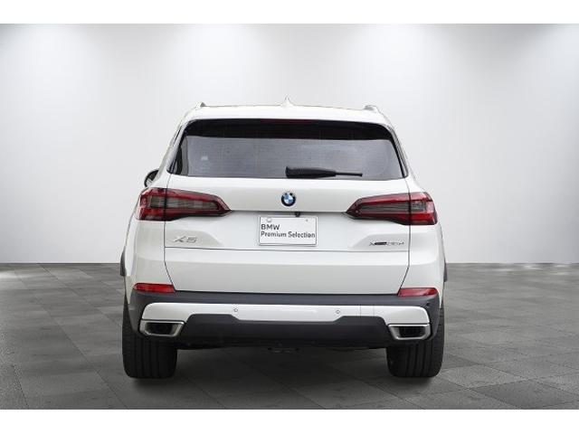 X5 xDrive 35d 4WD 茶革 サンルーフ ソフトクローズドア Harman Kardonスピーカー ヘッドアップD(3枚目)