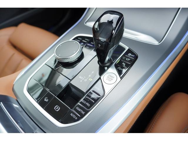 X5 xDrive 35d 4WD 茶革 サンルーフ ソフトクローズドア Harman Kardonスピーカー ヘッドアップD(17枚目)