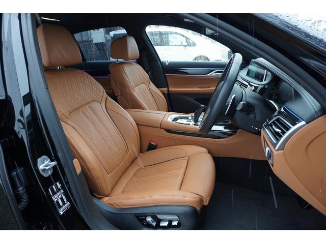 ７シリーズ ７４０ｉ　Ｍスポーツ　ＡＣＣ　サンルーフ　Ｈａｍａｎ　Ｋａｒｄｏｎスピーカー　茶革　ヘッドアップＤ　ベンチレーション（18枚目）