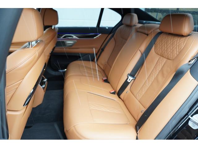 ７シリーズ ７４０ｉ　Ｍスポーツ　ＡＣＣ　サンルーフ　Ｈａｍａｎ　Ｋａｒｄｏｎスピーカー　茶革　ヘッドアップＤ　ベンチレーション（22枚目）