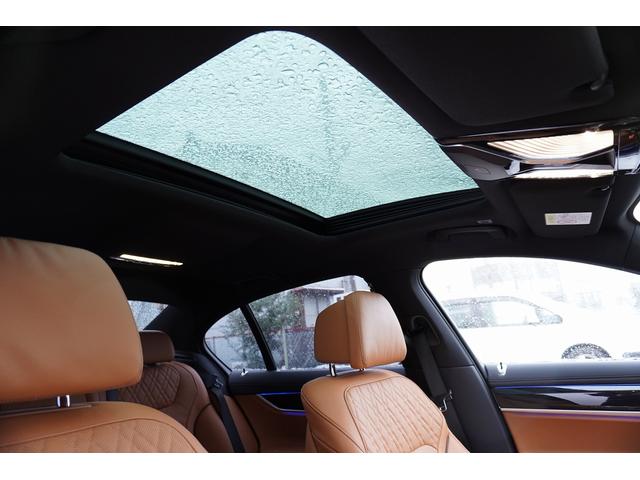 ７シリーズ ７４０ｉ　Ｍスポーツ　ＡＣＣ　サンルーフ　Ｈａｍａｎ　Ｋａｒｄｏｎスピーカー　茶革　ヘッドアップＤ　ベンチレーション（25枚目）