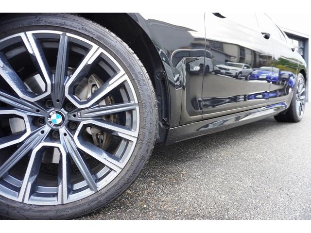 ７シリーズ ７４０ｉ　Ｍスポーツ　ＡＣＣ　サンルーフ　Ｈａｍａｎ　Ｋａｒｄｏｎスピーカー　茶革　ヘッドアップＤ　ベンチレーション（29枚目）