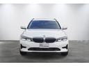 ３シリーズ ３２０ｄ　ｘＤｒｉｖｅツーリング　ディーゼルターボ　４ＷＤ　ＡＣＣ　全周囲モニター　前後ＰＤＣ（2枚目）