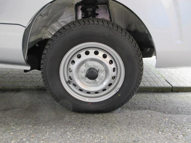 ハイゼットトラック スタンダード　農用スペシャル　ストロング防錆　届出済み未使用車　切替式４ＷＤ　５速マニュアル　切替式トランスファー　デフロック　衝突軽減スマートアシスト　パーキングセンサー　ＬＥＤ作業灯　４枚リーフスプリング　ＡＭ／ＦＭラジオ（24枚目）