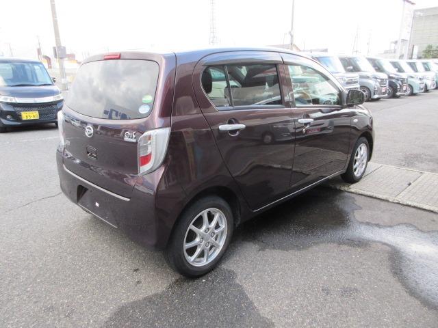 ミライース Ｘ　ＳＡ　ワンオーナー　衝突軽減スマートアシスト　アイドルストップ　純正ＣＤステレオ　キーレスエントリー　純正１４インチアルミホイール（8枚目）