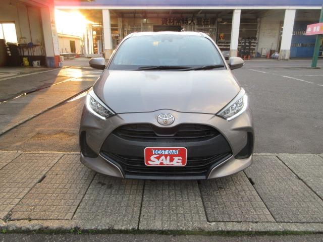 ヤリス Ｇ　純正ディスプレイオーディオ　バックガイドモニター　トヨタセーフティセンス　アダプティブクルーズコントロール　キーフリープッシュスタート　ビルトインＥＴＣ　ＬＥＤヘッドライト　ドラレコ前後２カメラ（2枚目）