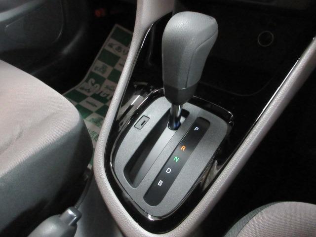 ヤリス Ｇ　純正ディスプレイオーディオ　バックガイドモニター　トヨタセーフティセンス　アダプティブクルーズコントロール　キーフリープッシュスタート　ビルトインＥＴＣ　ＬＥＤヘッドライト　ドラレコ前後２カメラ（12枚目）