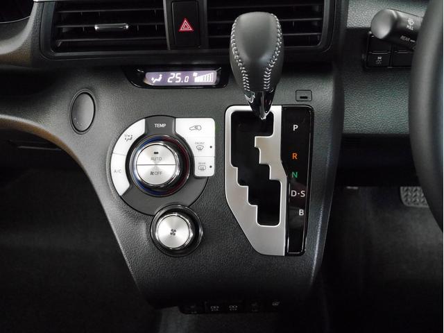 4WD 6人乗り 登録済未使用車 両側パワースライドドア 衝突被害軽減ブレーキ シートヒーター LEDヘッドライト ステアリングヒーター スマートキー(21枚目)