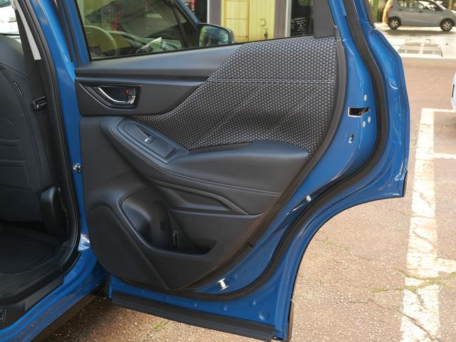 フォレスター Ｘ－エディション　４ＷＤ　Ｂｌｕｅｔｏｏｔｈ接続　純正７インチナビ／フルセグＴＶ　ナビ連動ドラレコ（Ｆ）　ＦＳＲカメラ　デジタルインナーミラー　Ｐバックドア　ステアリング＆シートヒーター　ＬＥＤヘッドライト／フォグ（20枚目）