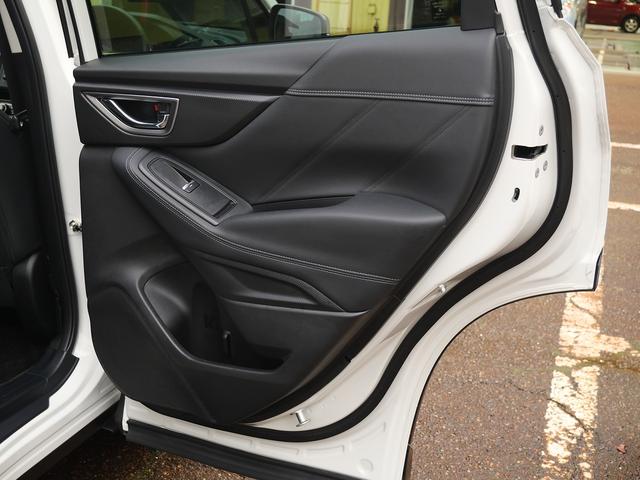 フォレスター アドバンス　４ＷＤ　Ｂｌｕｅｔｏｏｔｈ接続　純正７インチナビ　フルセグＴＶ　アイサイト　Ｆ．Ｓ．Ｒカメラ　電動バックドア　ＬＥＤヘッドランプ　デジタルインナーミラー　全席シートヒーター（24枚目）