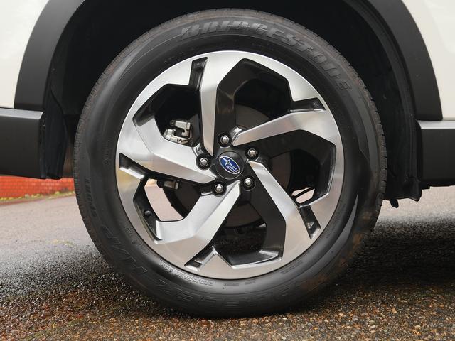 フォレスター アドバンス　４ＷＤ　Ｂｌｕｅｔｏｏｔｈ接続　純正７インチナビ　フルセグＴＶ　アイサイト　Ｆ．Ｓ．Ｒカメラ　電動バックドア　ＬＥＤヘッドランプ　デジタルインナーミラー　全席シートヒーター（25枚目）