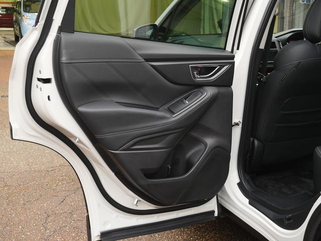 フォレスター アドバンス　４ＷＤ　Ｂｌｕｅｔｏｏｔｈ接続　純正７インチナビ　フルセグＴＶ　アイサイト　Ｆ．Ｓ．Ｒカメラ　電動バックドア　ＬＥＤヘッドランプ　デジタルインナーミラー　全席シートヒーター（31枚目）