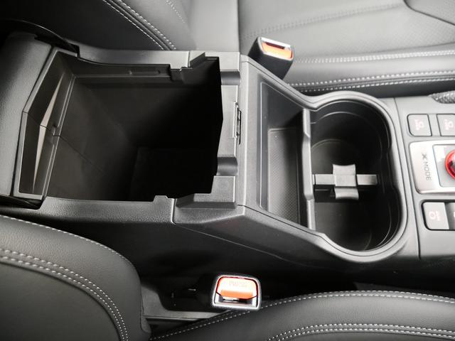 フォレスター アドバンス　４ＷＤ　Ｂｌｕｅｔｏｏｔｈ接続　純正７インチナビ　フルセグＴＶ　アイサイト　Ｆ．Ｓ．Ｒカメラ　電動バックドア　ＬＥＤヘッドランプ　デジタルインナーミラー　全席シートヒーター（42枚目）