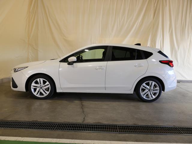 インプレッサ ＳＴ　４ＷＤ　レンタＵＰ　１１．６インチナビ／フルセグＴＶ　Ｂｌｕｅｔｏｏｔｈ接続　全方位カメラ　シートヒーター　ＬＥＤヘッドライト　純正１７インチアルミホイール　ＥＴＣ（11枚目）