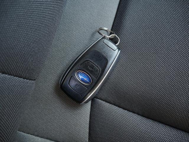インプレッサ ＳＴ　４ＷＤ　レンタＵＰ　１１．６インチナビ／フルセグＴＶ　Ｂｌｕｅｔｏｏｔｈ接続　全方位カメラ　シートヒーター　ＬＥＤヘッドライト　純正１７インチアルミホイール　ＥＴＣ（52枚目）