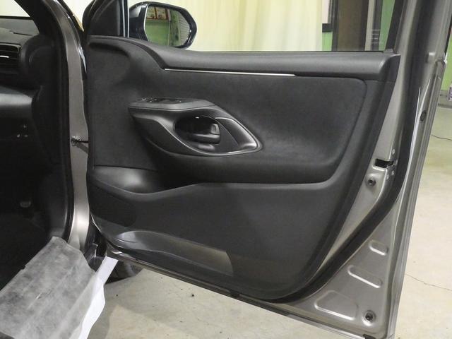 ヤリス ハイブリッドZ 登録済未使用車 8インチディスプレイオーディオPlus(車載ナビ)/フルセグTV Bluetooth接続 LEDヘッドライト バックモニター(15枚目)