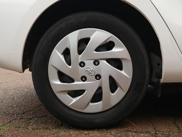 アクア Ｓ　ＣＤデッキ　パワーウインドウ／電動ドアミラー　横滑り防止　ウインカーミラー　ステアリングスイッチ　ホイールキャップ　ハロゲンヘッドライト（23枚目）