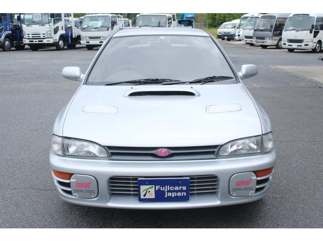 インプレッサ ＷＲＸ　ＳＴｉバージョンＩＩ　ワンオーナー　タイベル済み　純正１６インチＡＷ　純正マフラー　リアスポイラー　ＳＴｉカーボンタワーバー　フォグカバー　ナルディＳＴｉステアリング　純正シート　純正シフトノブ　５ＭＴ　２７５馬力（2枚目）