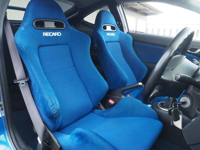 インテグラ タイプＲ　青内装　純正ＲＥＣＡＲＯ　ブレンボキャリパー　純正１７インチＡＷ　純正マフラー　ＨＩＤヘッドライト　純正ｍｏｍｏステア　純正シフトノブ　ＥＴＣ　リアスポイラー　フロントドラレコ　前期モデル（21枚目）