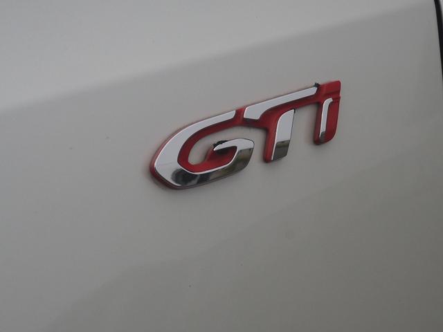 ＧＴｉ２７０　ｂｙプジョースポール　６速マニュアル　ディーラーＯＰ国内ナビ　ＯＰパールホワイト　純正１９インチＡＷ　純正ＬＥＤヘッドライト　専用スポーツシート　純正サスペンション　記録簿６枚(37枚目)