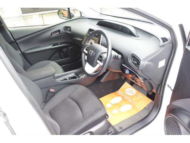 S 4WD 中古スタットレス付 ナビ Bluetoothオーディオ 地デジ ETC トヨタセーフティセンス レーダークルーズ 寒冷地 スマートキー LEDヘッドライト レーンキープ オートライト(11枚目)