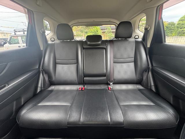 エクストレイル 20X エマージェンシーブレーキパッケージ 4WD リアモニター フルセグ バックカメラ シートヒーター エアコン送風付きカップホルダー HDDナビ Bluetooth ETC ルーフレール アイドリングストップ レベライザー デュアルエアコン(15枚目)