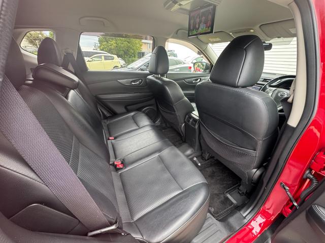 エクストレイル 20X エマージェンシーブレーキパッケージ 4WD リアモニター フルセグ バックカメラ シートヒーター エアコン送風付きカップホルダー HDDナビ Bluetooth ETC ルーフレール アイドリングストップ レベライザー デュアルエアコン(18枚目)