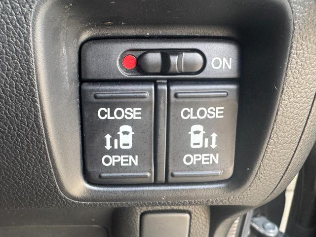 N-BOXカスタム G SSパッケージ Bluetooth バックカメラ ETC HID   スマートキー スペアキー 運転席・助手席シートヒーター 両側オートスライドドア ワンセグ ナビ(24枚目)