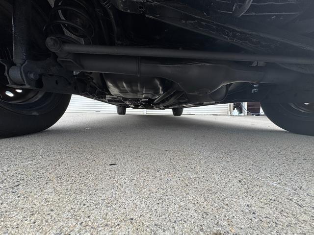 タント Xターボ SAII 4WD ターボ ナビ TV 片側パワースライドドア 記録簿 スマートキー レベライザー 衝突被害軽減ブレーキ キーレス電動ミラー フルセグ SDメモリーミュージック DVD 横スベリ防止(11枚目)