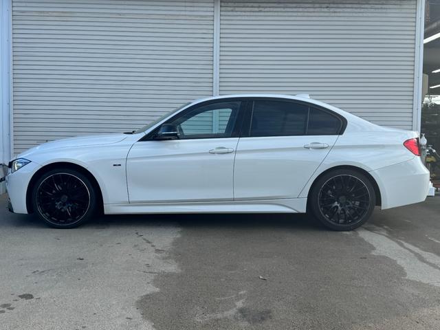 3シリーズ 320dブルーパフォーマンス Mスポーツ RAYS HOMURA19インチアルミ ディーゼル 中古スタッドレスアルミ付き プッシュスタート Bluetooth HDDナビ クルーズコントロール ミラー一体型ETC HIDヘッドライト(3枚目)