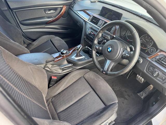 3シリーズ 320dブルーパフォーマンス Mスポーツ RAYS HOMURA19インチアルミ ディーゼル 中古スタッドレスアルミ付き プッシュスタート Bluetooth HDDナビ クルーズコントロール ミラー一体型ETC HIDヘッドライト(30枚目)