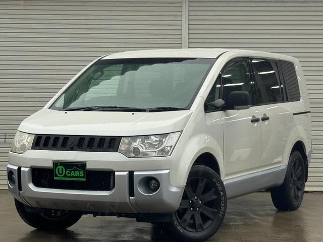 デリカＤ：５ Ｇ　プレミアム　両側オートスライドドア　パワーバックドア　地デジ　バック・フロント・サイドカメラ　フリップダウンモニター　ロックフォードサウンド　ＨＤＤナビ　電動シート　シートヒーター　ＨＩＤヘッドライト（2枚目）