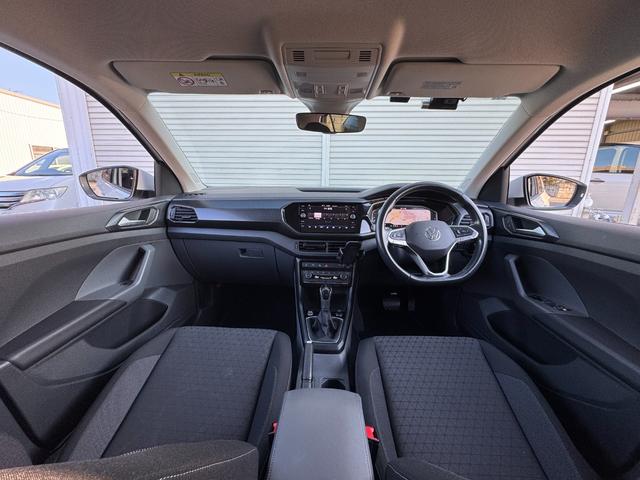 T-クロス TSI アクティブ アダプティブクルーズコントロール ブラインドスポットモニター レーンキープアシスト フロント・バックモニター パークディスタンスコントロール ドラレコ 2.0ETC アップルカープレイ USB(17枚目)