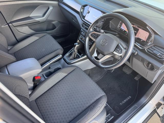 T-クロス TSI アクティブ アダプティブクルーズコントロール ブラインドスポットモニター レーンキープアシスト フロント・バックモニター パークディスタンスコントロール ドラレコ 2.0ETC アップルカープレイ USB(18枚目)