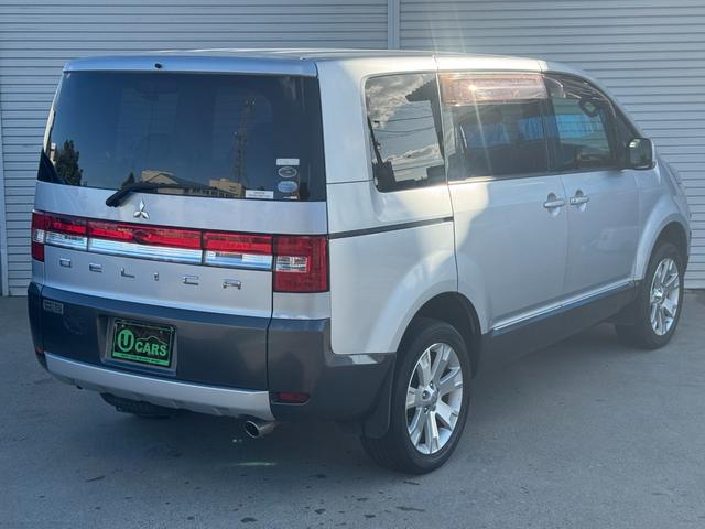 デリカＤ：５ エクシードＩＩ　関東仕入　４ＷＤ左側オートスライド　ＥＴＣ（ビルトイン）　クルコン　フルセグ　ＨＤＤナビ　ラリアートサスペンションキット（スポーツサスペンション）　スマートキー　バックカメラ　　サイド・フロントカメラ（10枚目）