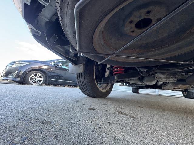 デリカＤ：５ エクシードＩＩ　関東仕入　４ＷＤ左側オートスライド　ＥＴＣ（ビルトイン）　クルコン　フルセグ　ＨＤＤナビ　ラリアートサスペンションキット（スポーツサスペンション）　スマートキー　バックカメラ　　サイド・フロントカメラ（15枚目）