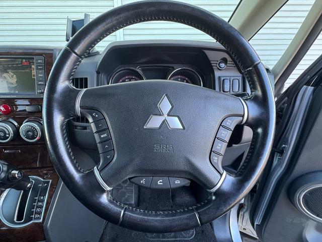 デリカＤ：５ エクシードＩＩ　関東仕入　４ＷＤ左側オートスライド　ＥＴＣ（ビルトイン）　クルコン　フルセグ　ＨＤＤナビ　ラリアートサスペンションキット（スポーツサスペンション）　スマートキー　バックカメラ　　サイド・フロントカメラ（31枚目）