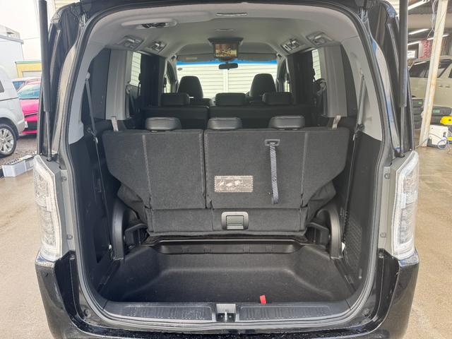 ステップワゴンスパーダ Z クールスピリット インターナビ セレクション 両側オートスライドドア バックカメラ フリップダウンモニター クルコン ミラーヒーター ETC パドルシフト フルセグ HDDナビ 取説 保証書 記録簿(15枚目)