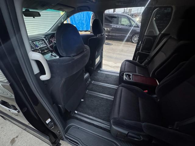 ヴェルファイア 2.4Z フリップダウンモニター フルセグ バランスシャフト交換 19インチアルミ ETC HDDナビ バックモニター(17枚目)