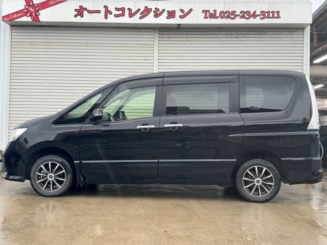 セレナ ハイウェイスター　Ｖセレクション　４ＷＤ　クルーズコントロール　社外ナビ　フルセグＴＶ　プッシュスタート　純正エンジンスターター　両側パワースライドドア　ＥＴＣ　Ｂｌｕｅｔｏｏｔｈ（3枚目）