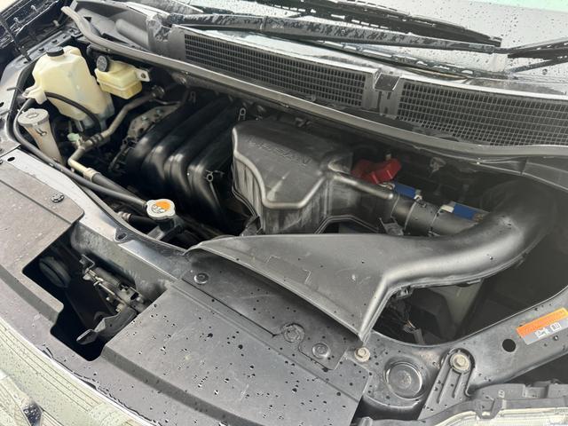 セレナ ハイウェイスター　Ｖセレクション　４ＷＤ　クルーズコントロール　社外ナビ　フルセグＴＶ　プッシュスタート　純正エンジンスターター　両側パワースライドドア　ＥＴＣ　Ｂｌｕｅｔｏｏｔｈ（11枚目）