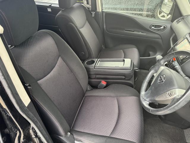 セレナ ハイウェイスター　Ｖセレクション　４ＷＤ　クルーズコントロール　社外ナビ　フルセグＴＶ　プッシュスタート　純正エンジンスターター　両側パワースライドドア　ＥＴＣ　Ｂｌｕｅｔｏｏｔｈ（21枚目）