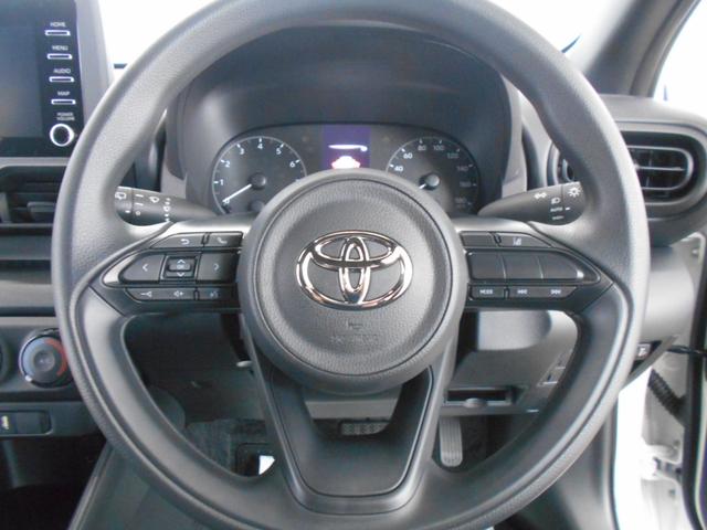 X 登録済未使用車 スマートエントリー バックカメラ Dオーディオ BTオーディオ USBポート トヨタセーフティセンス シートリフター 実走行2km(24枚目)