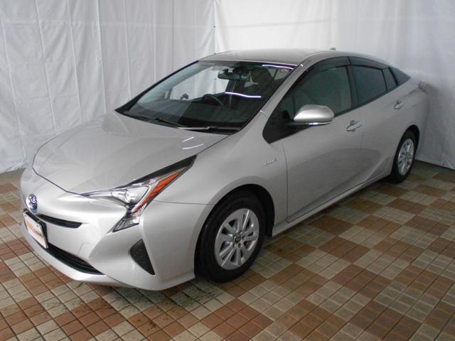 TOYOTA PRIUS E | 2017 | SILVER | 60200 km | details.- Japanese used  cars.Goo-net Exchange