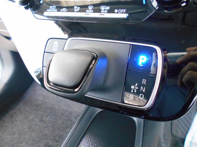 アクア Ｘ　トヨタセーフティセンス　Ｄオーディオ　ナビ　ＢＴオーディオ　バックカメラ　ビルトインＥＴＣ　ステアリングスイッチ　ＬＥＤヘッドライト　ＡＣ１００Ｖコンセント　スマートキー　クルコン（42枚目）