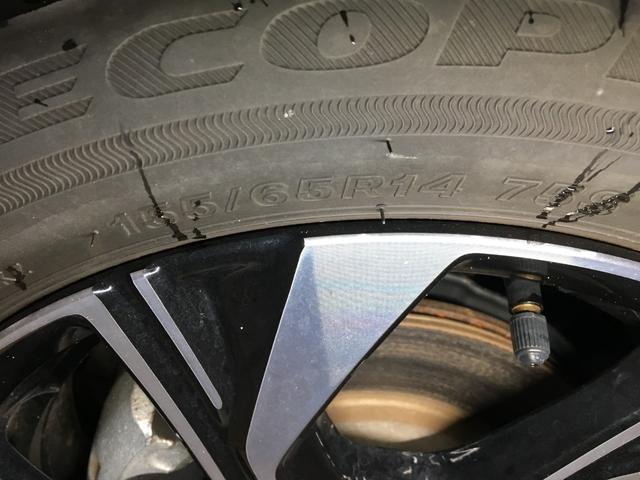 タント カスタムX スマートアシスト 両側パワースライドドア LEDヘッドライト LEDフォグランプ スマートキー2個 ハーフレザーシート 前席シートヒーター 電動パーキング オートブレーキホールド 後席サンシェード(41枚目)