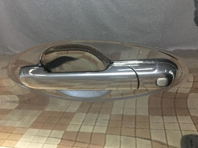 ☆★☆★安心の納車前点検整備☆★☆★トラストでは全車、バッテリー、エンジンオイル、オイルフィルター、ブレーキオイル、エアエレメント、全ワイパーゴムを交換してから納車しております！