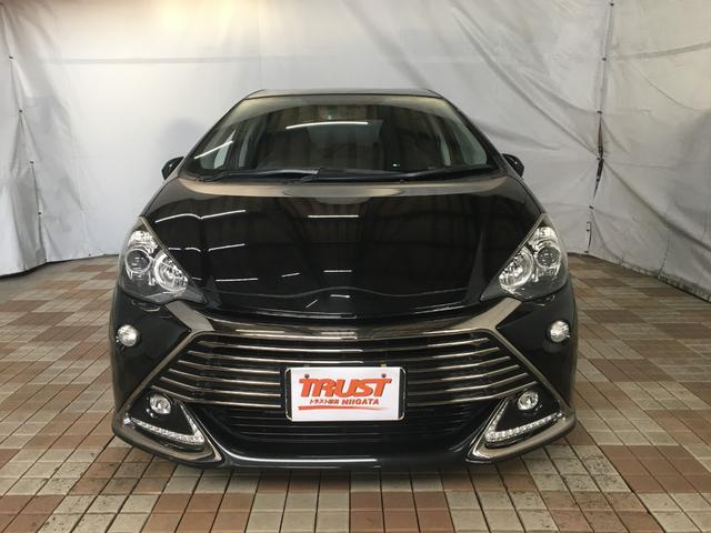 アクア G G’s 純正ナビ フルセグ HDMI バックカメラ ビルトインETC LEDヘッドライト フロントフォグ オートライト ハーフレザーシート シートヒーター スマートキー2個 純正アルミホイール クルコン(3枚目)