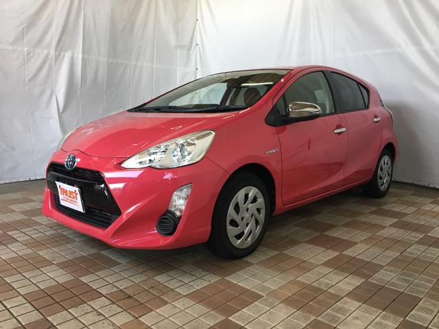 アクア Ｓ　セーフティセンス　ＢＴオーディオ　ワンセグ　ＤＶＤ再生　社外ナビ　スマートキー　プッシュスタート　ワイパーヒーター　オートライト　スペアタイヤ　電格ミラー　シートリフター　タイミングチェーン（3枚目）